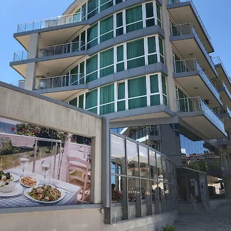 Apartment Extra Lux B8 *